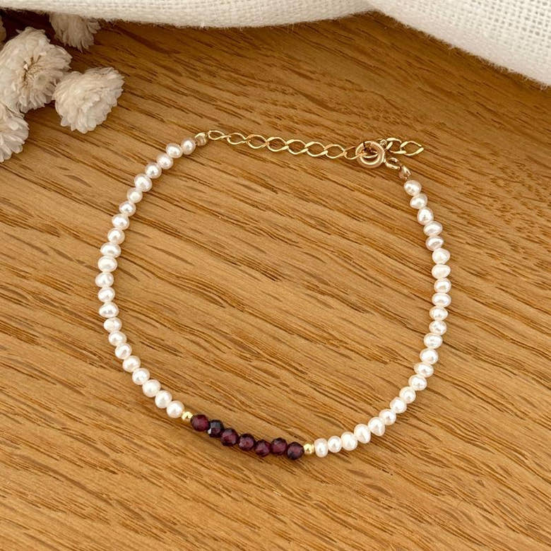 Bracelet "Emilda" rubis plaqué or