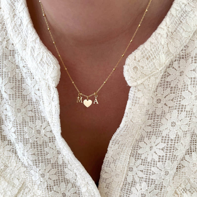 Collier "Initial" coeur plaqué or