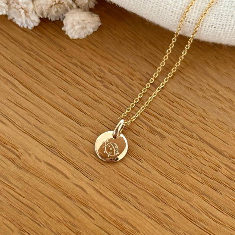 Collier "Mini médaillon" enfant plaqué or, vue 2