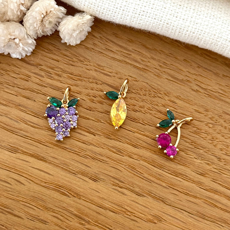Pendentif "Raisin" plaqué or, vue 2